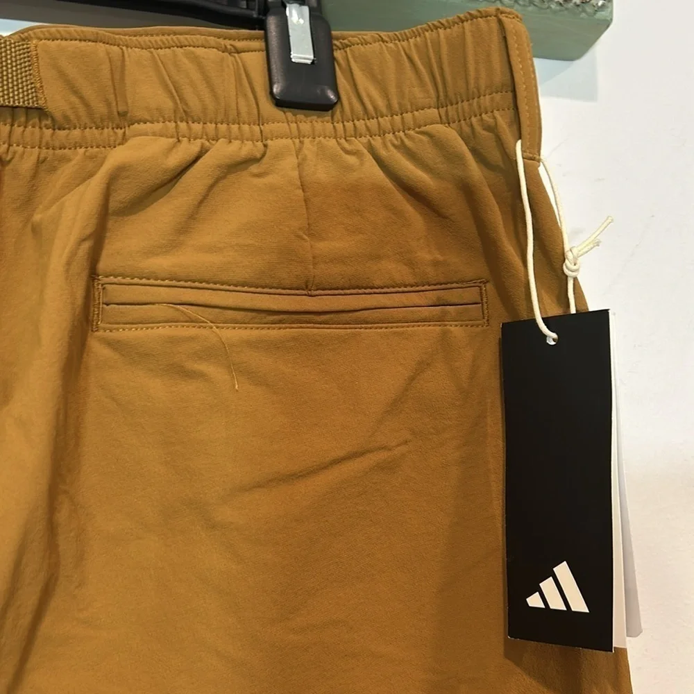 Adidas ADX tan Bronze Belted Golf Shorts Men's size large new with tags $88